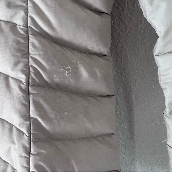 Patagonia Cream Quilted Jacket Size Small - Picture 7 of 8